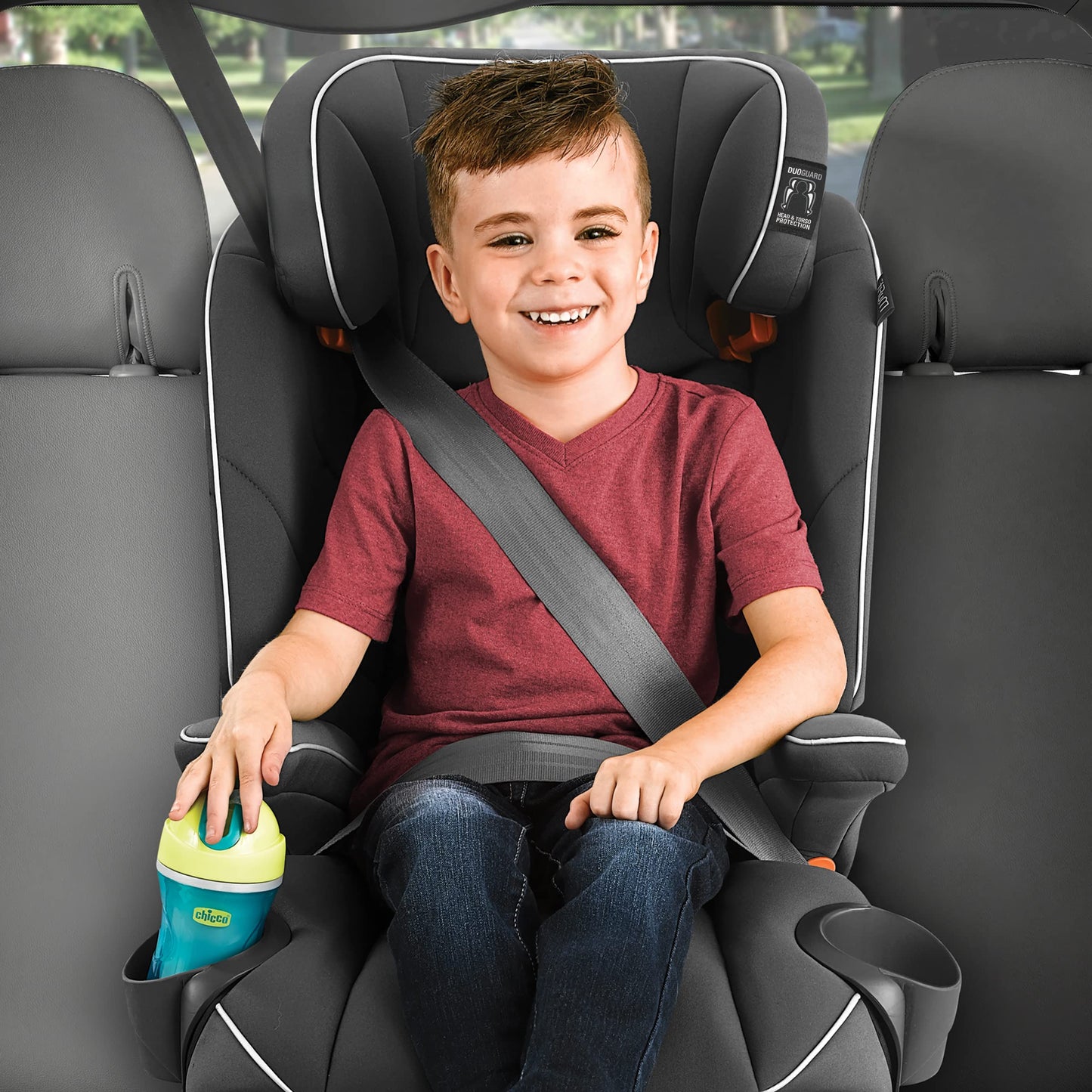 Chicco MyFit Harness + Booster Car Seat For children 25-100 lbs