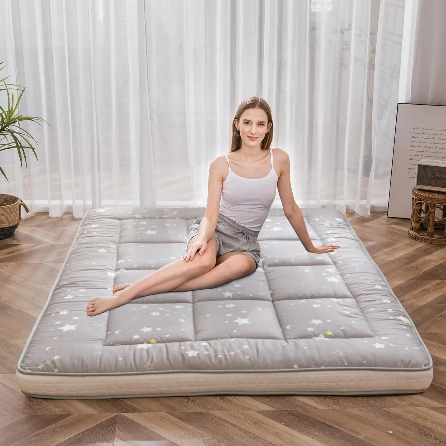 MAXYOYO Grey Constellation Folding Futon Mattress